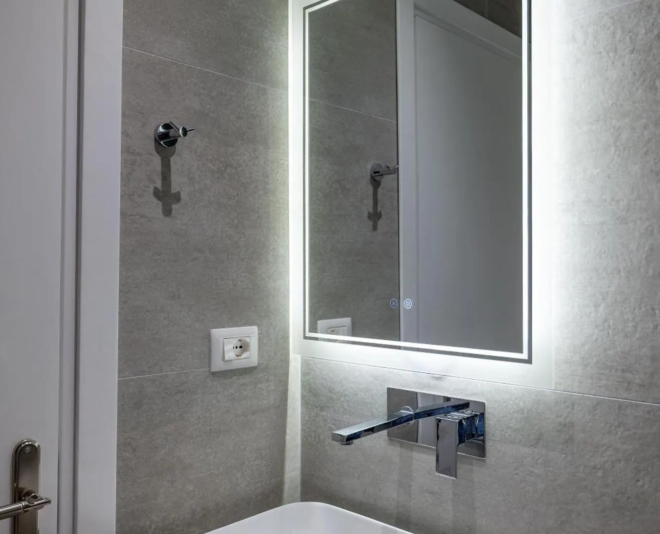 Qeparo Andrea Markou Rooms