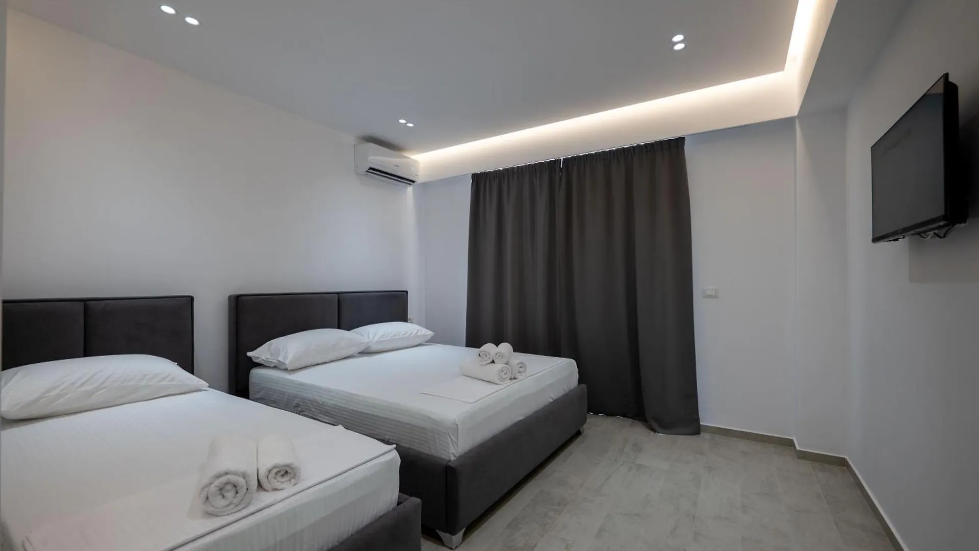 Qeparo Andrea Markou Rooms 0*,