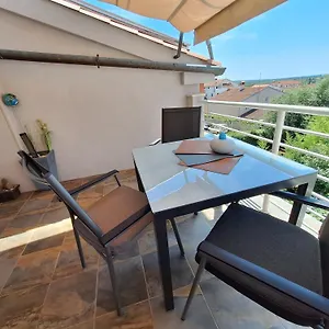 Pakua & Penthouse , Rovigno Croazia