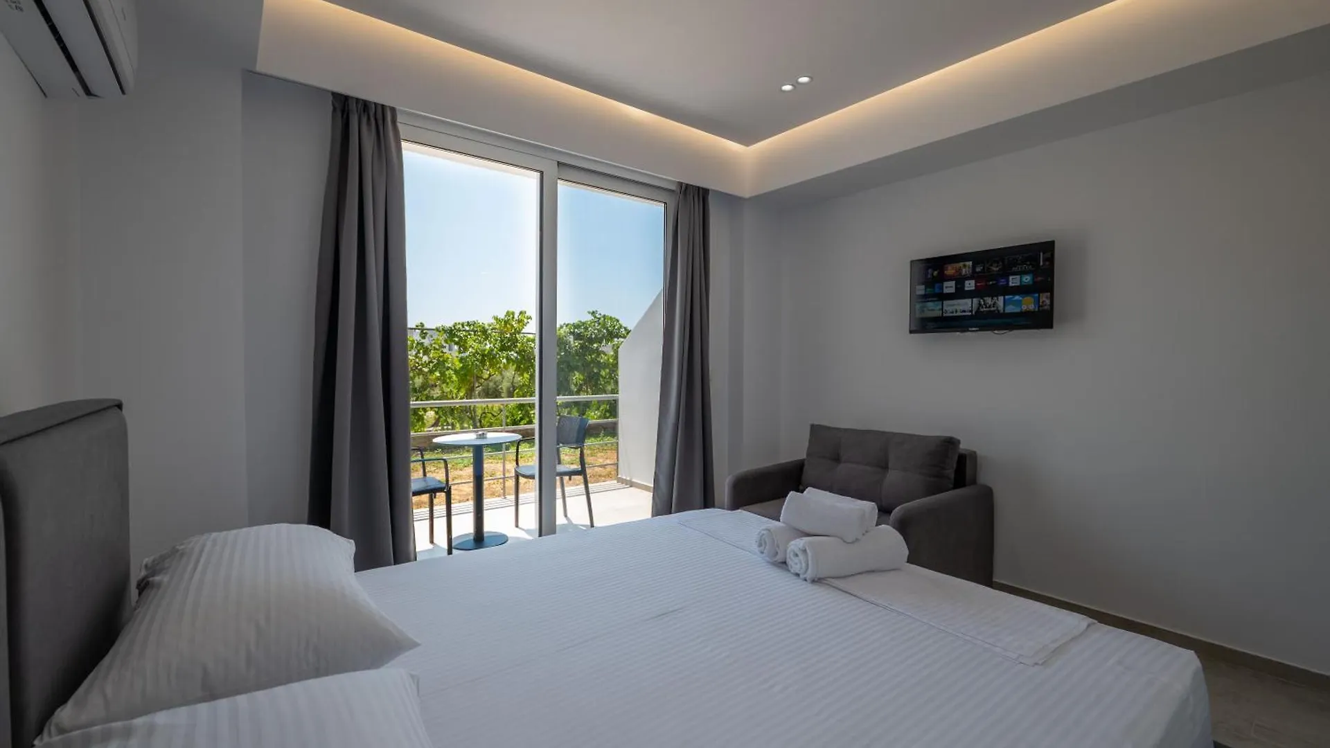 Qeparo Andrea Markou Rooms